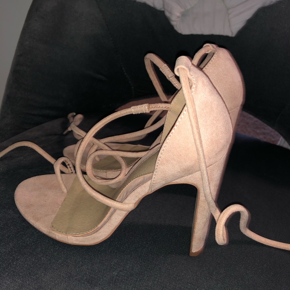 Missguided Strappy Block Heels - Picture 3 of 7